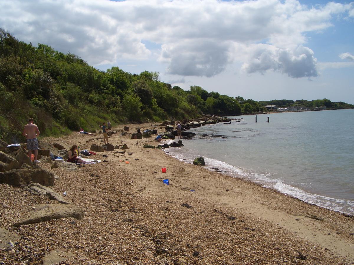 Cliffhanger 18 Castle Road Cowes  Luaran gambar